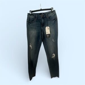 1822 Denim Vintage Denim Ankle Skinny Jeans Distressed Raw Hem Size 6 NWT